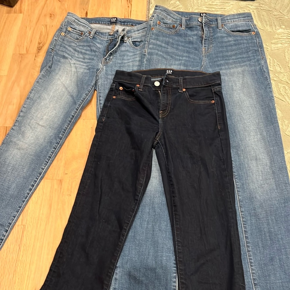 Lot of three Gap classic straight jeans 27R.